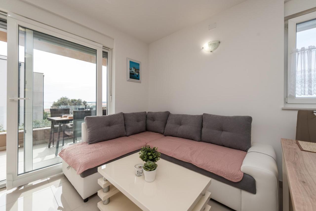 Zoran Brand New Modern Apartments Mandre Exterior photo
