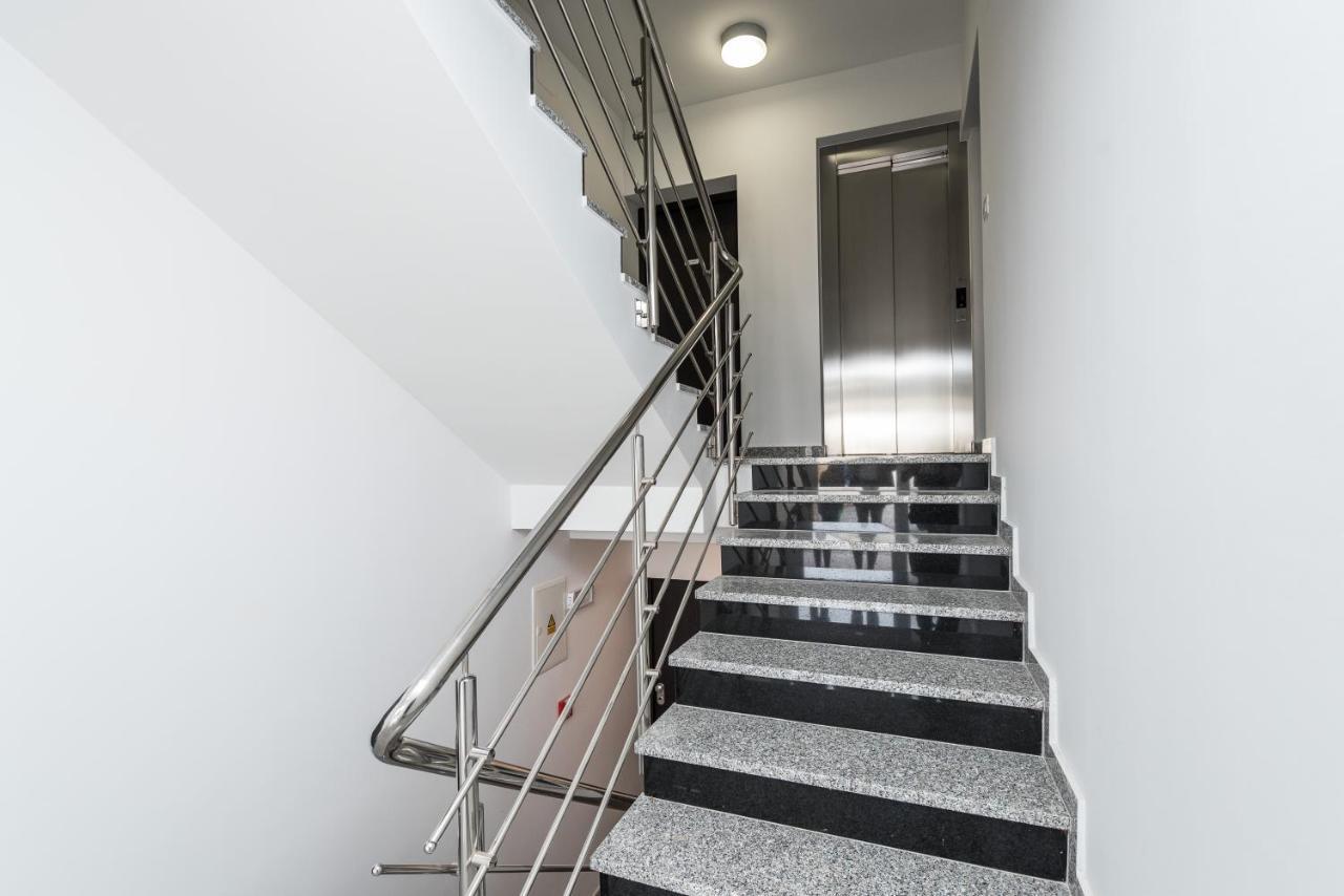 Zoran Brand New Modern Apartments Mandre Exterior photo